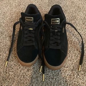 Black Suede Puma'